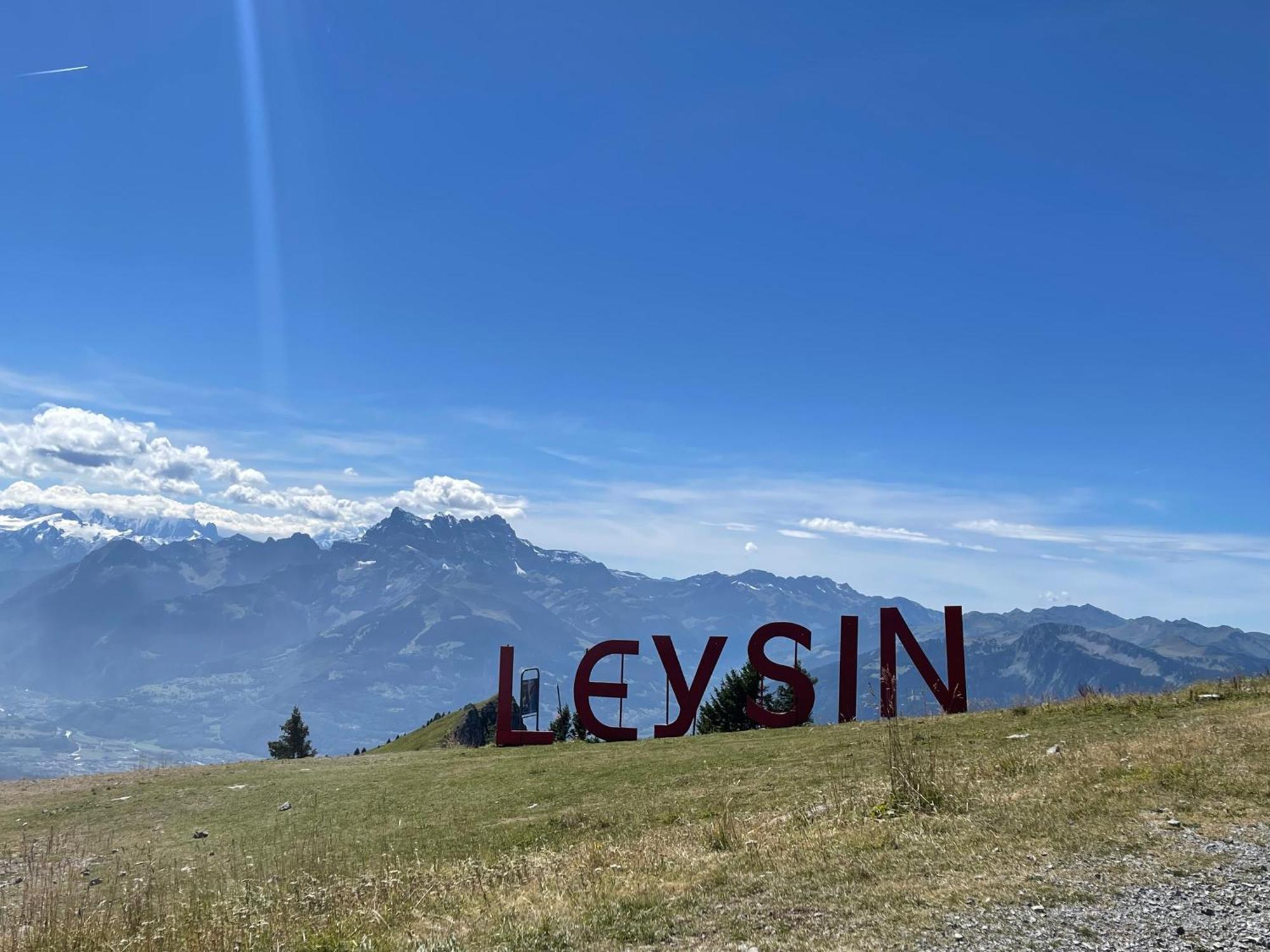 Charmant Appartement Au Vagabond Leysin Ngoại thất bức ảnh